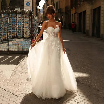 Unique Wedding Dress Sexy Spaghetti Straps Sweethear Neck Strapless 3D Flowers Appliques A-Line Tulle Long Bridal Dress As Picture