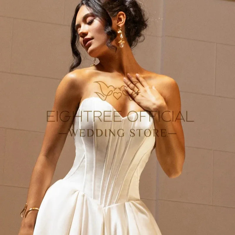 White Princess Wedding Dresses Sweetheart Sleeveless Satin Bridal Dress Boho Beach Wedding Prom Ball Gowns Customized