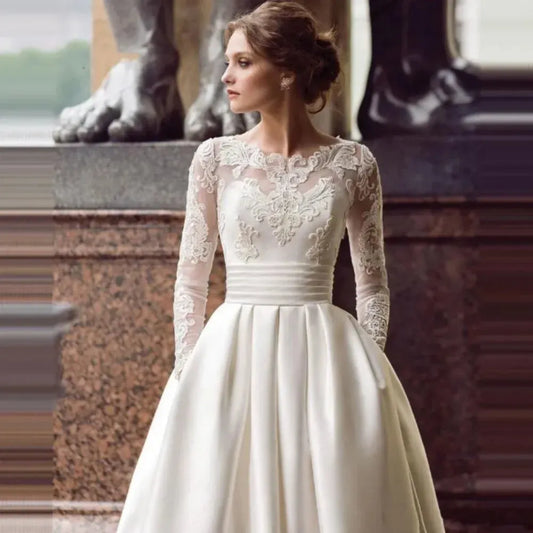 Vintage Sexy A Line Wedding Dresses Jewel Neck Long Sleeves Arabic Lace Appliques Button Back Illusion With Pocket Bridal Gowns As Picture
