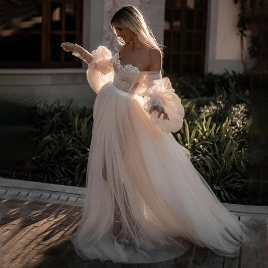 Exquisite Sweetheart Neckline Wedding Dresses Off The Shoulder Lace Appliques Sweep Train Bridal Gowns Vestido De Noiva Ivory