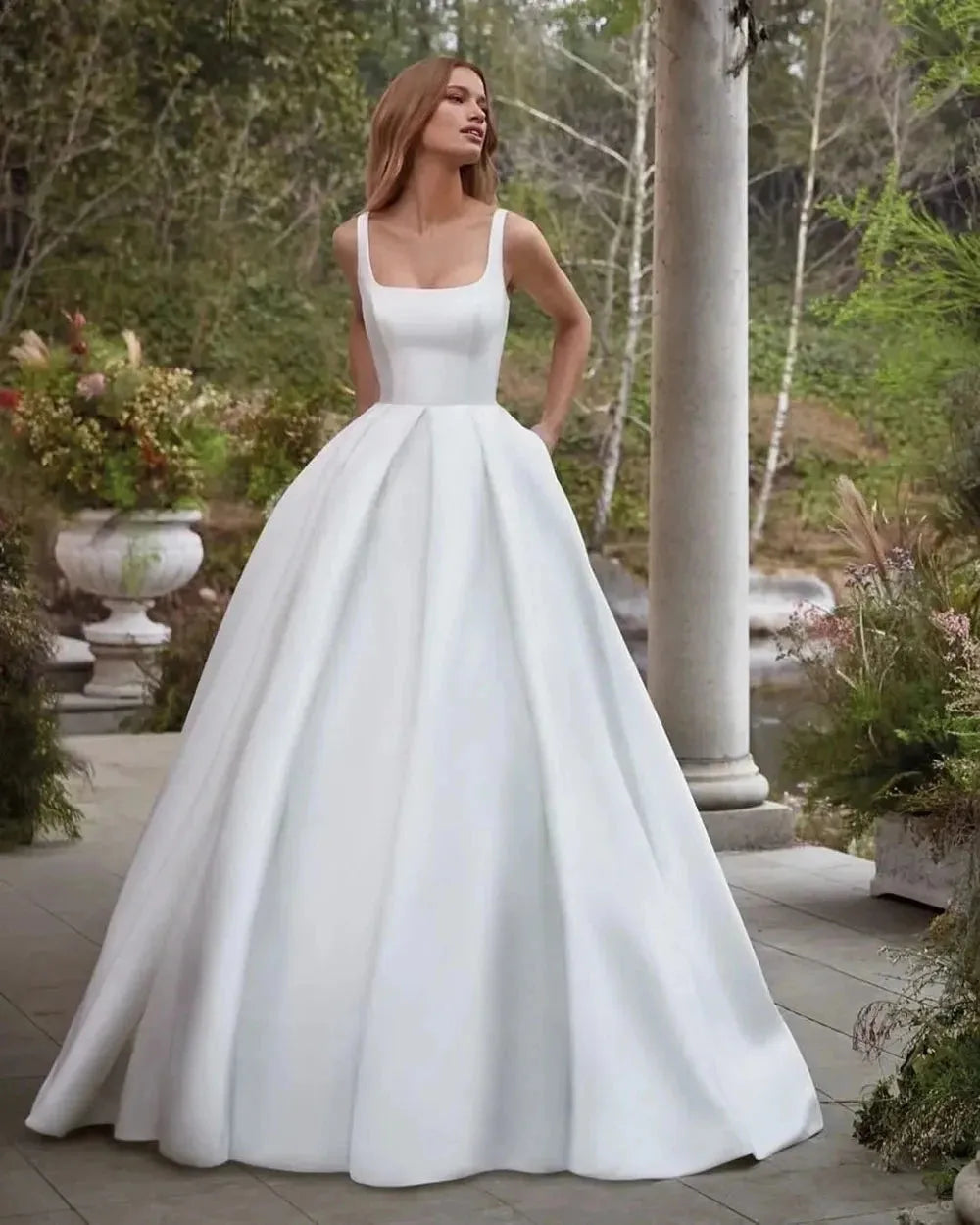 Simple Wedding Gowns Elegant Satin A Line Bride Dress With Pocket Spaghetti strap Backle Customize Measure Stunning Bridal Gowns White