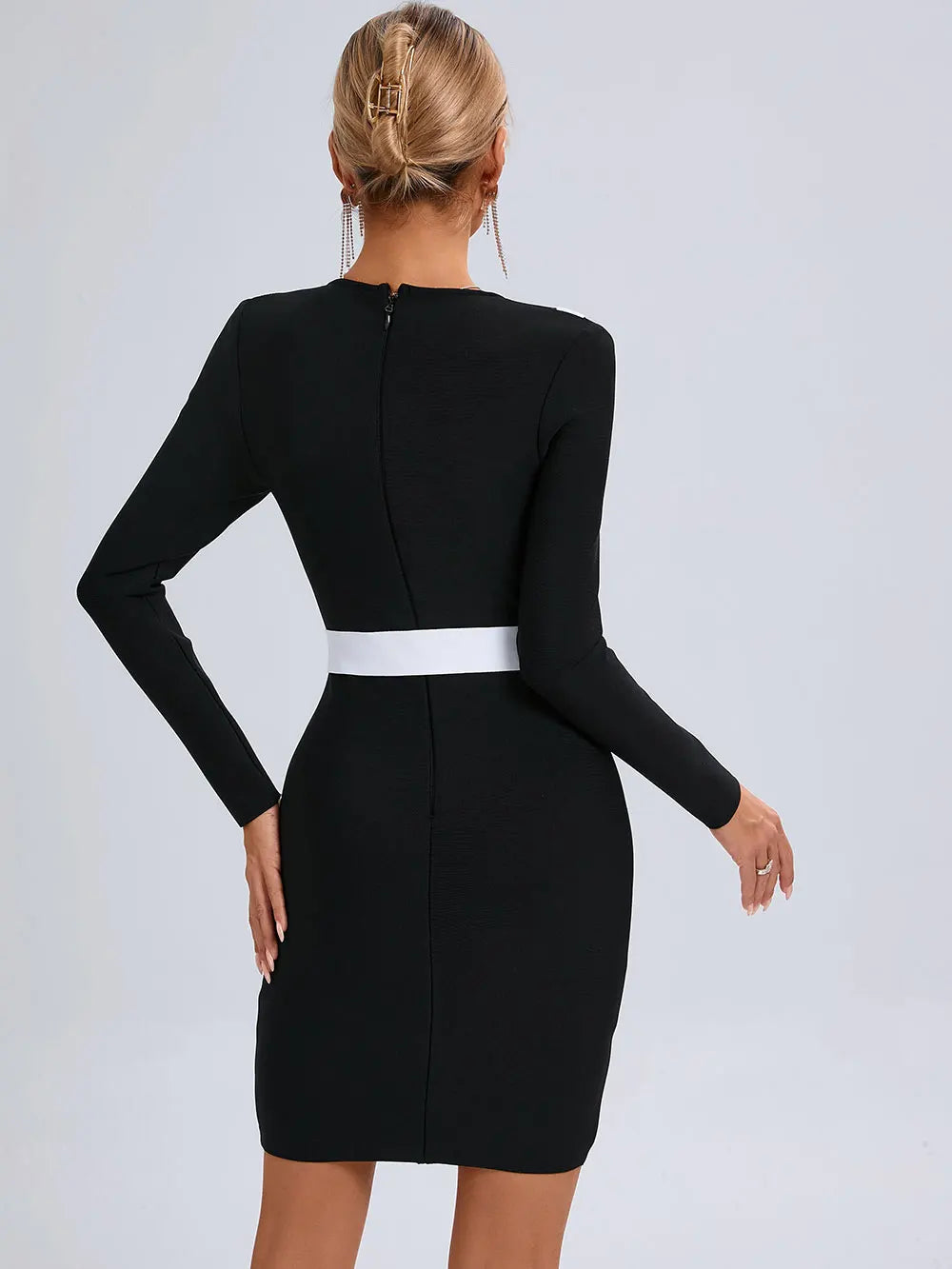 2024 Elegant Women'S Patchwork Bandage Dress Strapless Long Sleeved Bodycon Belt Design Mini Dress Cocktail Party Vestidos