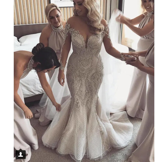 Luxury Plus Size Mermaid Wedding Dresses Sheer Jewel Neck Lace Beading Appliques Country Bridal Gowns Long Sleeve Wedding Wears