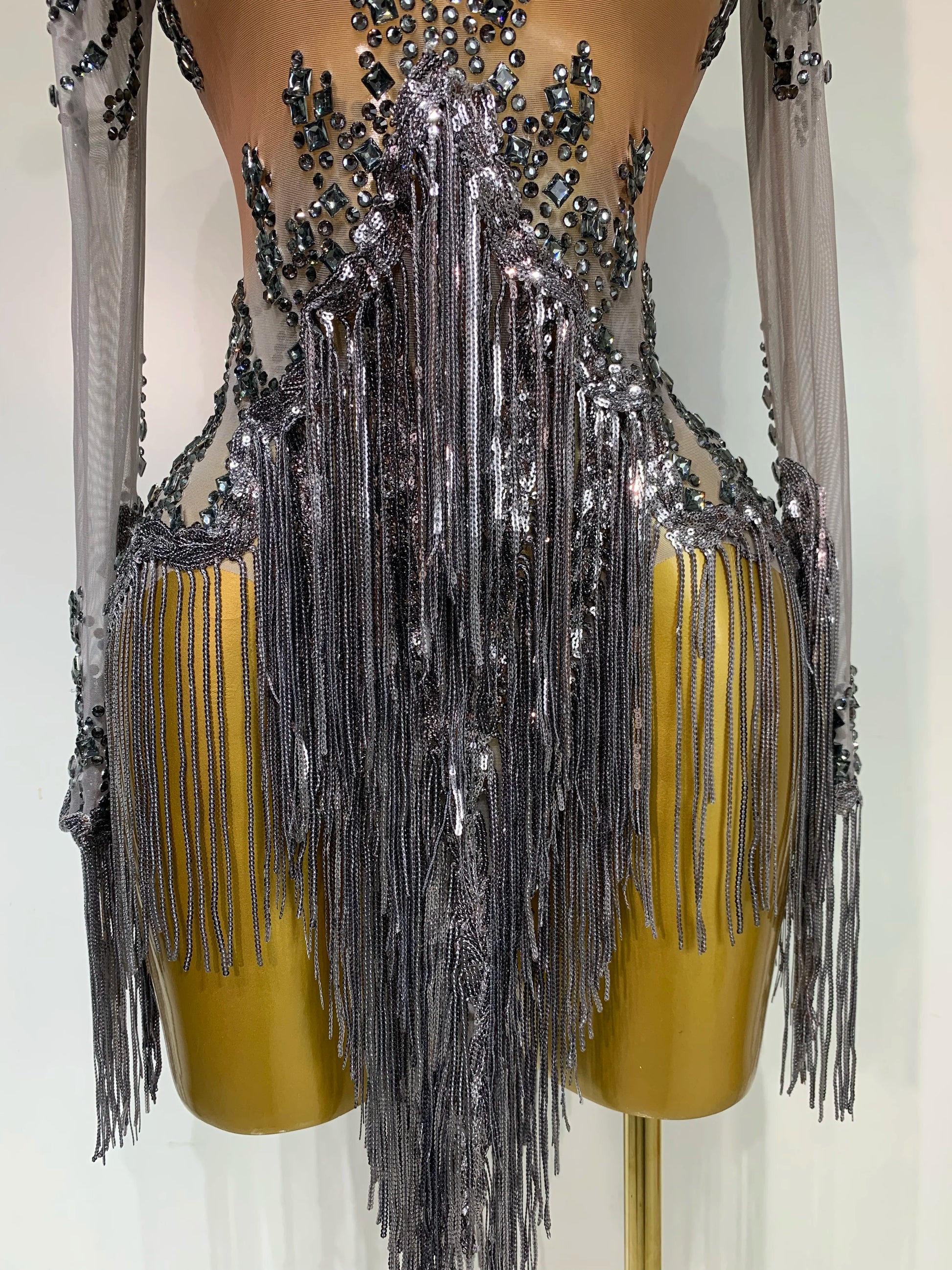 Women Sexy Long Sleeve Diamond Tassel Dress Nightclub Performance Stage Costume Celebrity Evening Party Luxury Birthday Dress