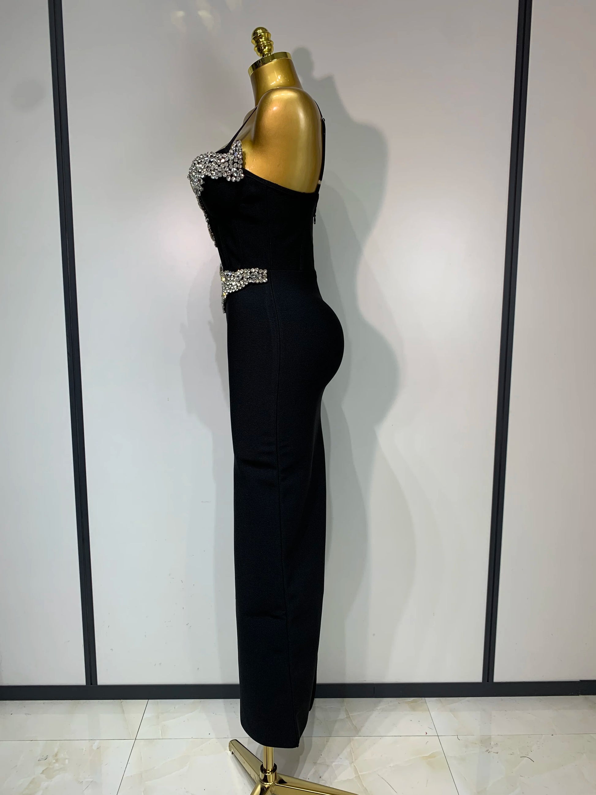 Women Celebrity Sexy Sleeveless Diamonds Maxi Long Bandage Bodycon Dress 2025 Elegant Evening Club Party Birthday Outfit