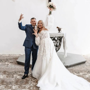 Spaghetto Straps Wedding Dress Lace Appliques Detachable Sleeve Modern A-Line Bride Gown Backless Train Robe de mariée Ivory