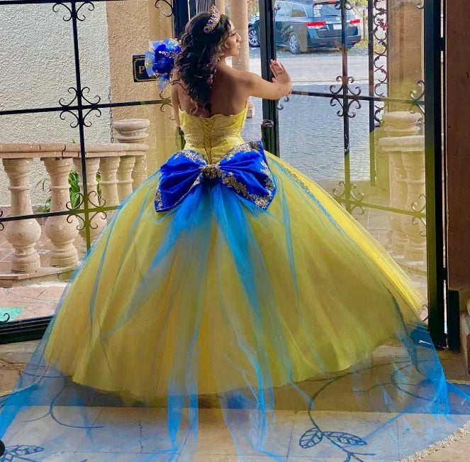 Dress Vestido Amarillo Y Zapatos Azules Zapatos Amarillos Vestido