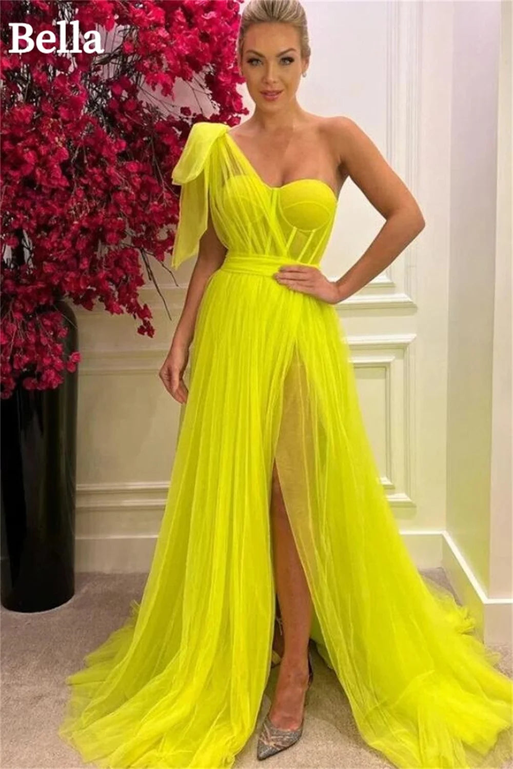 Yellow A-Line Sleeveless Formal Dress Pleated Floral Tulle Off Shoulder Evening Dress main image 1