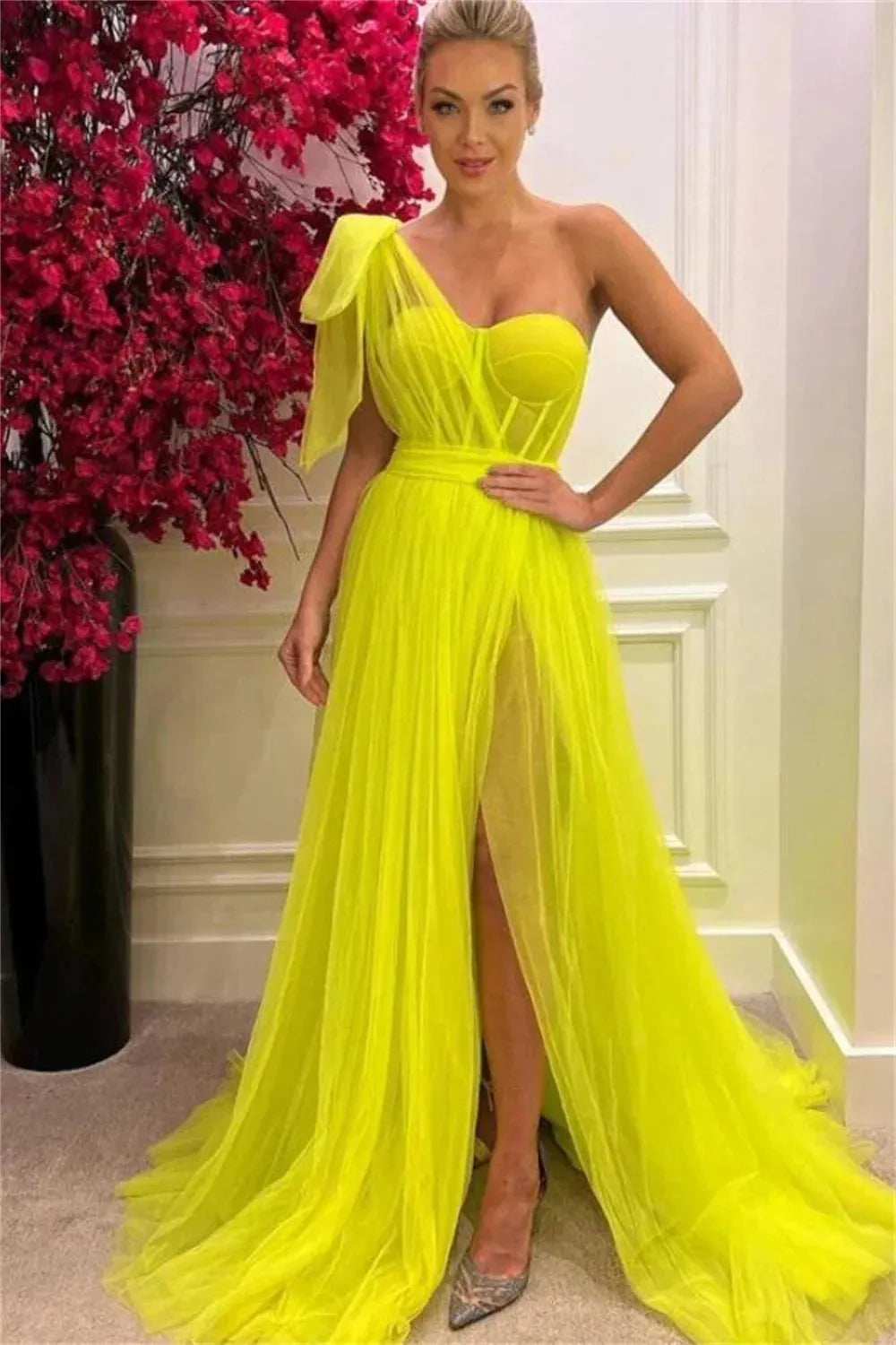 Yellow A-line Prom Dresses One Shoulder Tulle Wedding Dress Elegant Sleeveless Sexy Side Split Vestidos De Fiesta As Picture