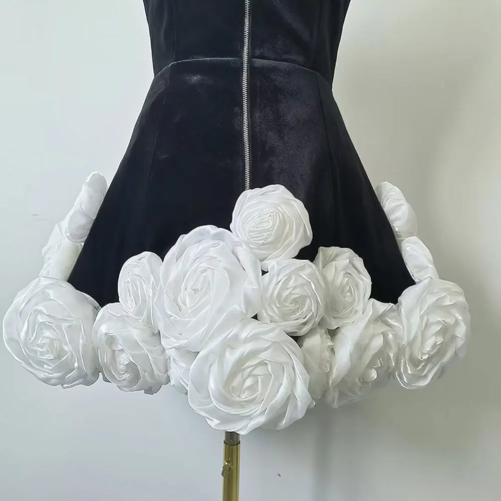 2024 Sexy Women Light Luxury Flower Design Velvet Dress Strapless Sleeveless A-line Bareback Mini Dress Christmas Party Vestidos