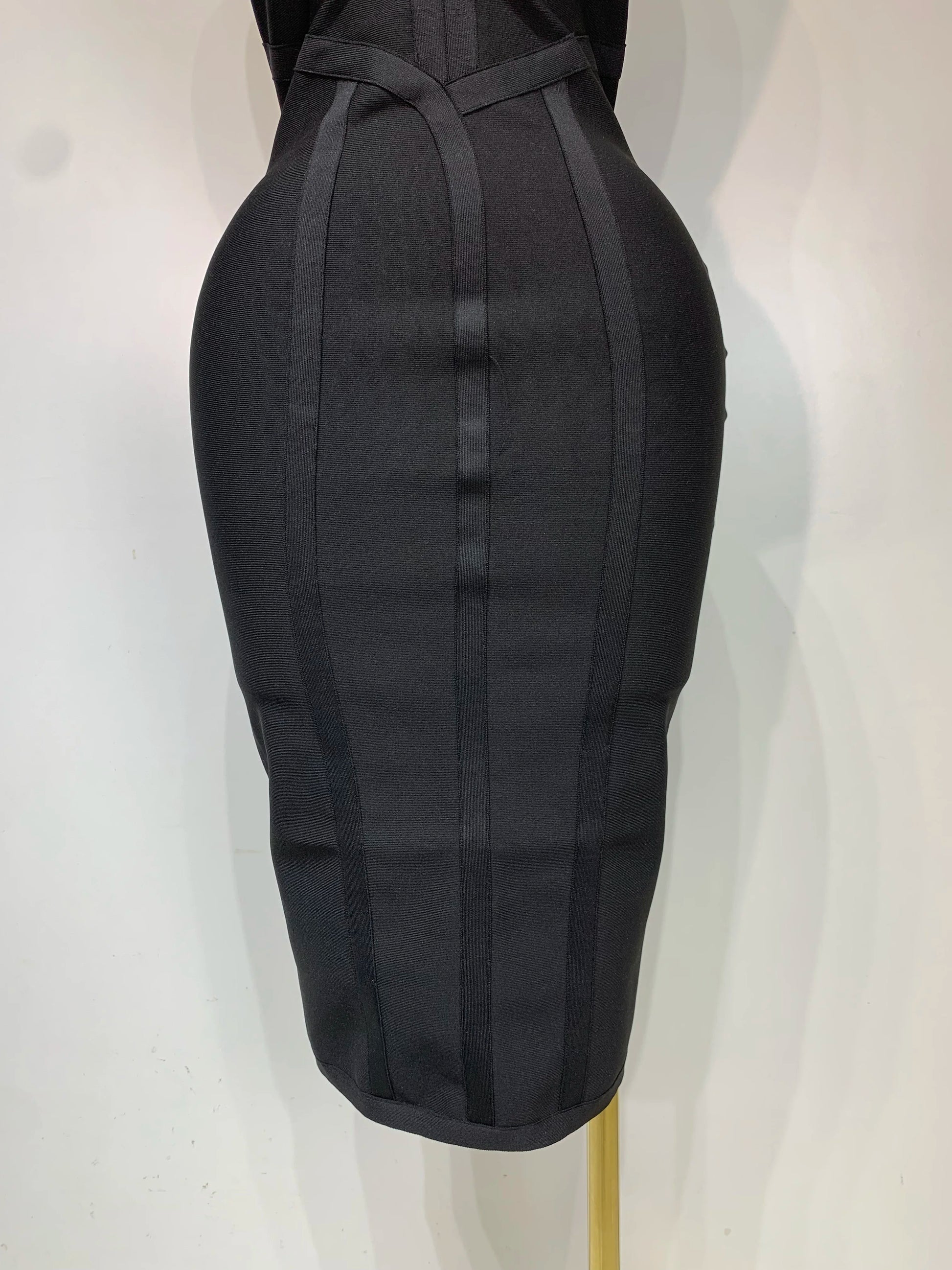 Women Sexy Elegant Spaghetti Strap V Neck Black Midi Bodycon Bandage Dress Nightclub Evening Party Luxury Birthday Dress