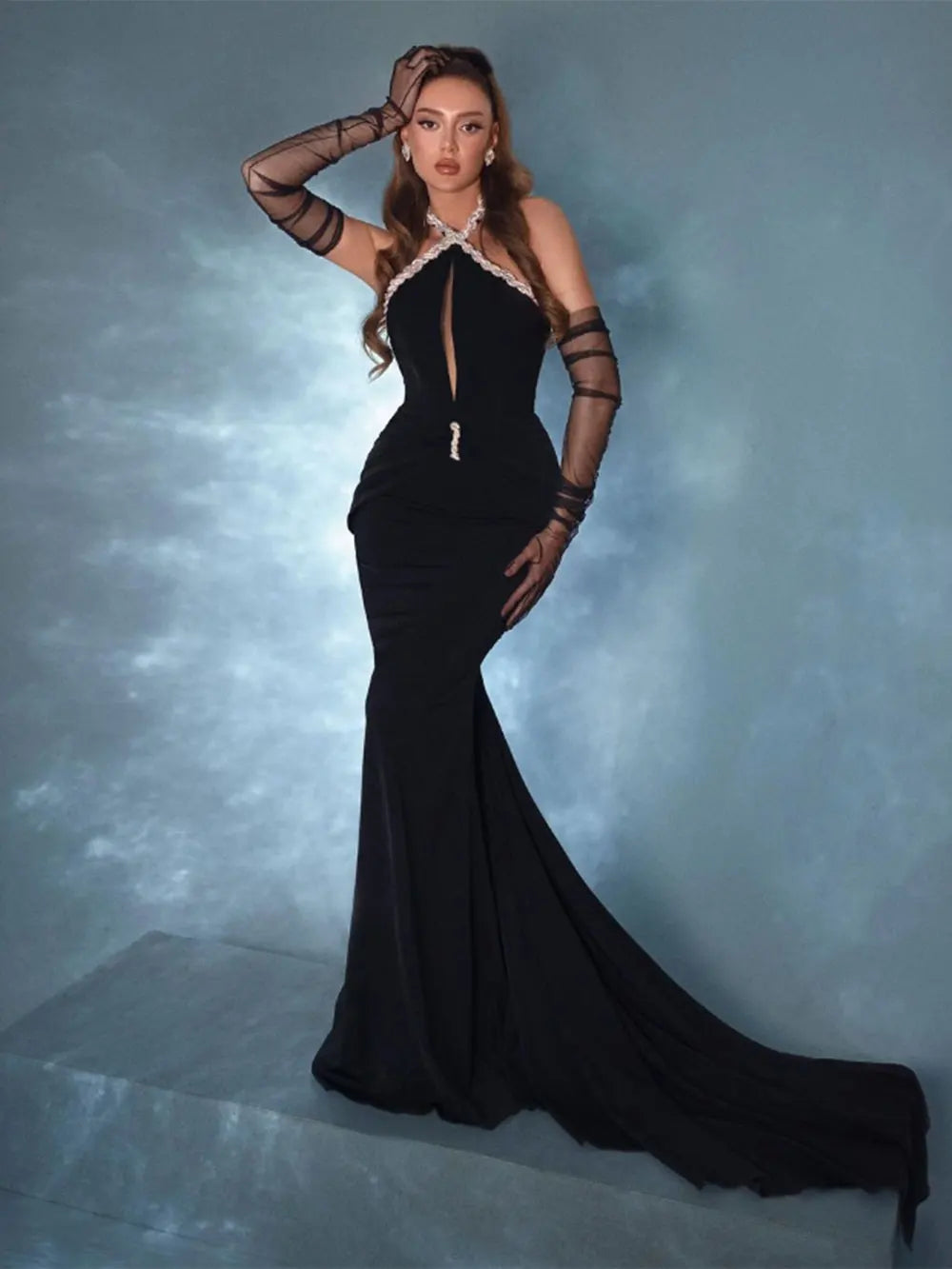 2024 Sexy Christmas Tailcoat And Floor Dress Women Hanging Neck Rhinestone Glove Design Hollowed Out Backless Long Dress Vestido black