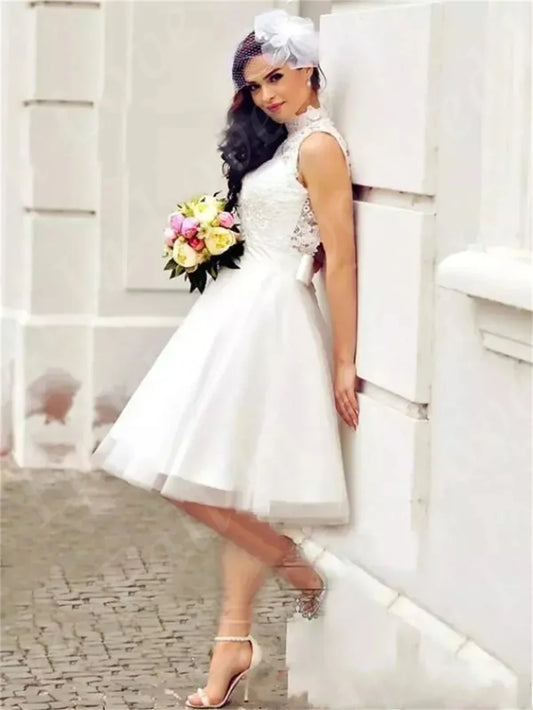 Vintage Lace Short Wedding Dresses Boho Knee-Length A-Line Bridal Gowns High Neck Backless Sleeveless Vestido De Noiva Robe