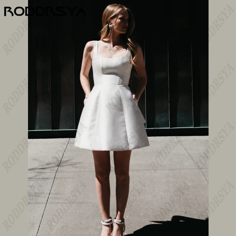 RODDRSYA Short Mini Satin Wedding Dress Square Collar Removable Bow Robe De Mariee Spaghetti Straps Backless A-line Bride Party