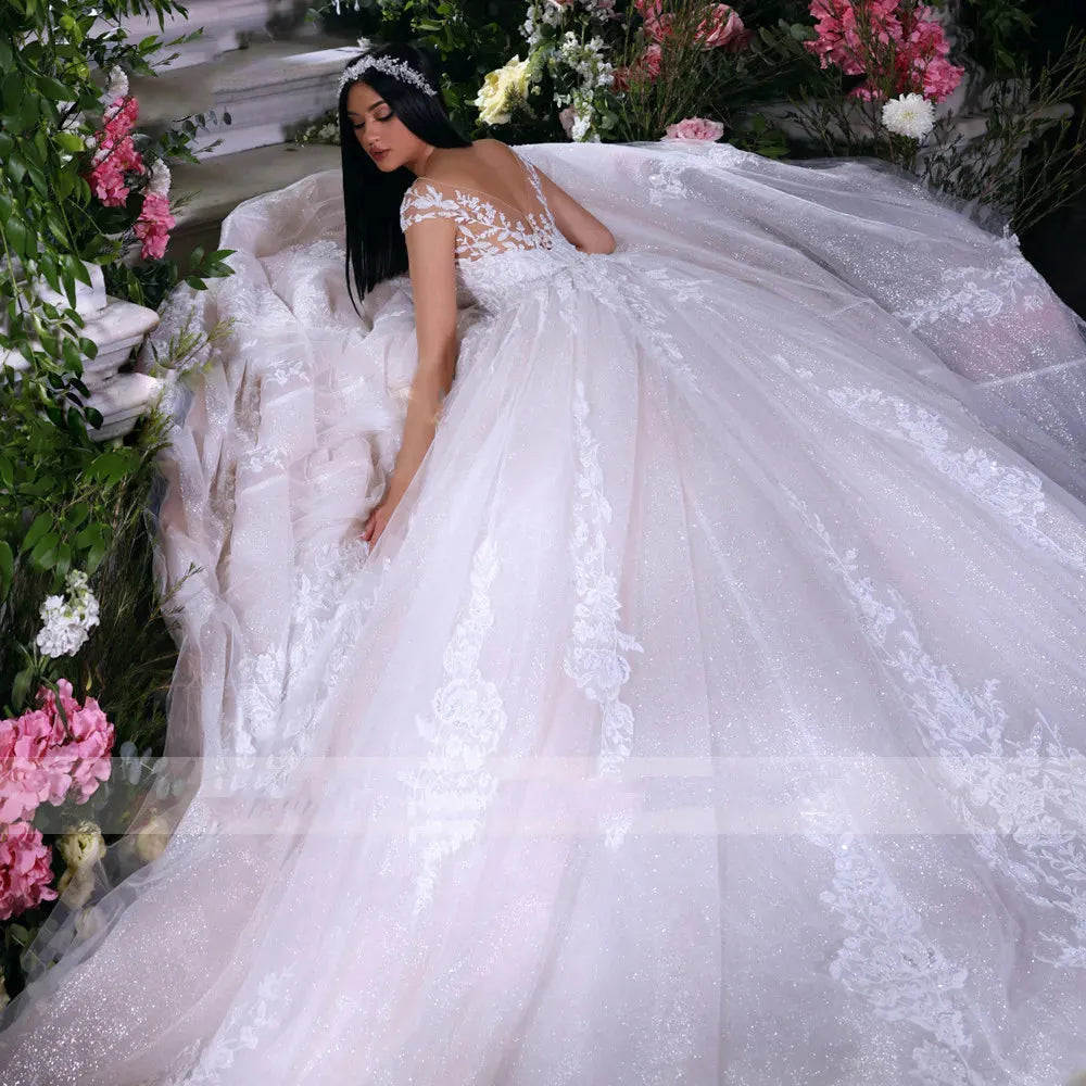 Vintage Princess Ball Gown Wedding Dresses Sweetheart Cap Sleeve Vestido De Novia Lace Appliques Backless Bridal Gowns