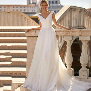 Vintage Long Wedding Dresses V Neck Satin Sleeveless A Line Sweep Train Bridal Gowns for Women Custom Simple Vestidos De Novia Ivory