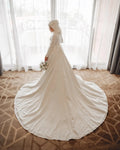 Elegant Muslim Wedding Dresses Long Sleeve A-Line Hajab Bridal Dress Vestido De Noiva 2024 Dubai Arabic Bridal Gowns