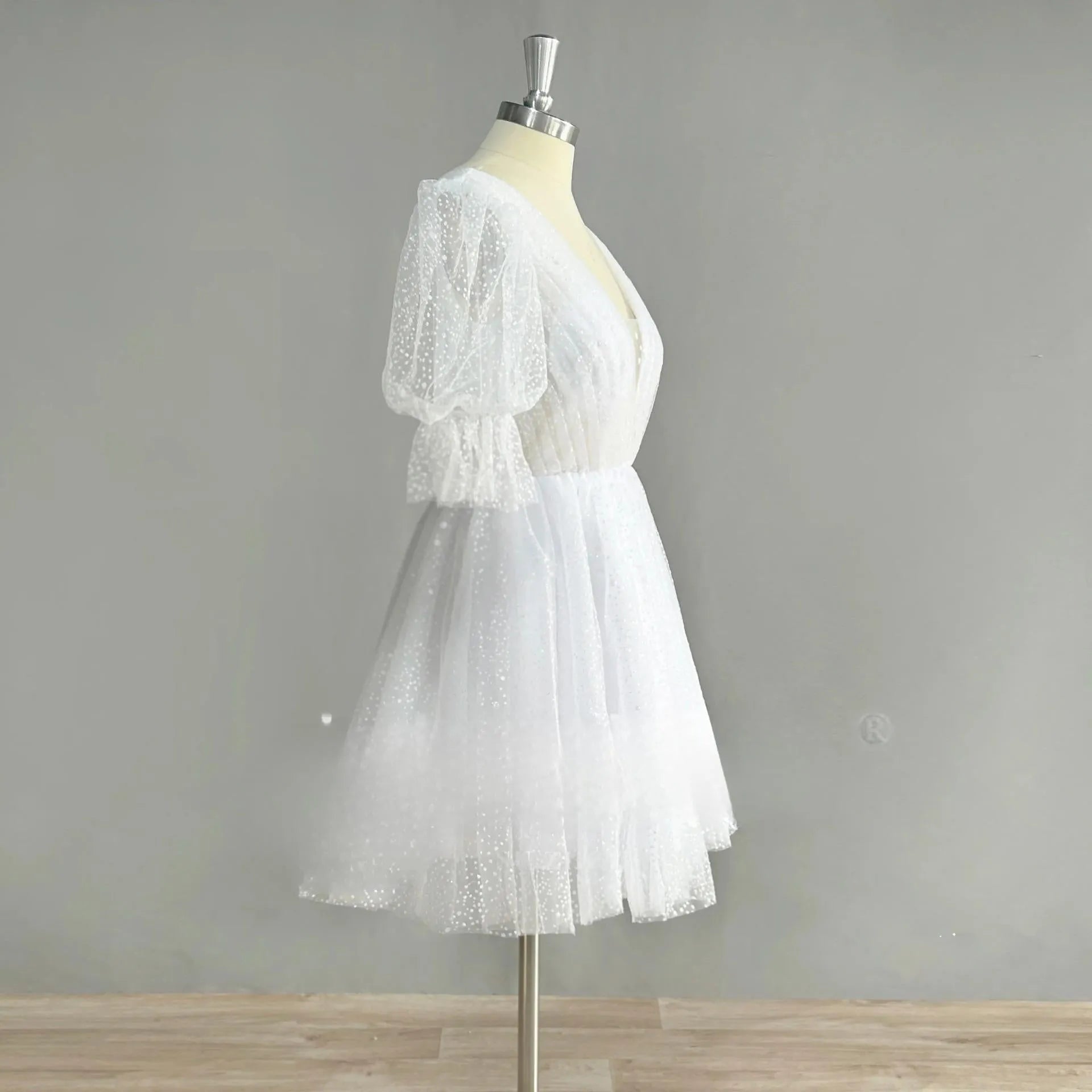 Puff Sleeves Sparkly Tulle Mini Short Wedding Dress V Neck Backless Above Knee Shiny Bridal Gown