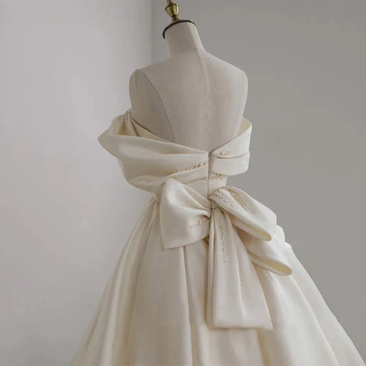 Wedding Dress Off Shoulder Mermaid Pearl Bride Gown Satin Bow Court Train Princess BECHOYER B340 Plus Size Vestido de Noiva
