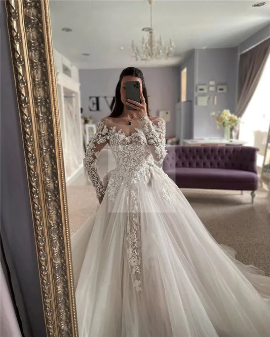 Beautiful Off Shoulder Elegant Mermaid Wedding Dresses Strapless Exquisite Long Sleeves Bohemia Lace Applique Bridal Gowns