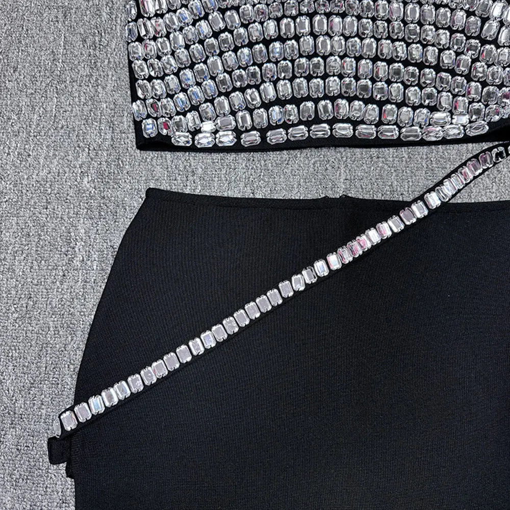 2025 Spring Sexy Women's Nail Bead Design Bandage Dress Slant Collar Sleeveless Waist Design Bag Hip Mini Dresses Party Vestidos