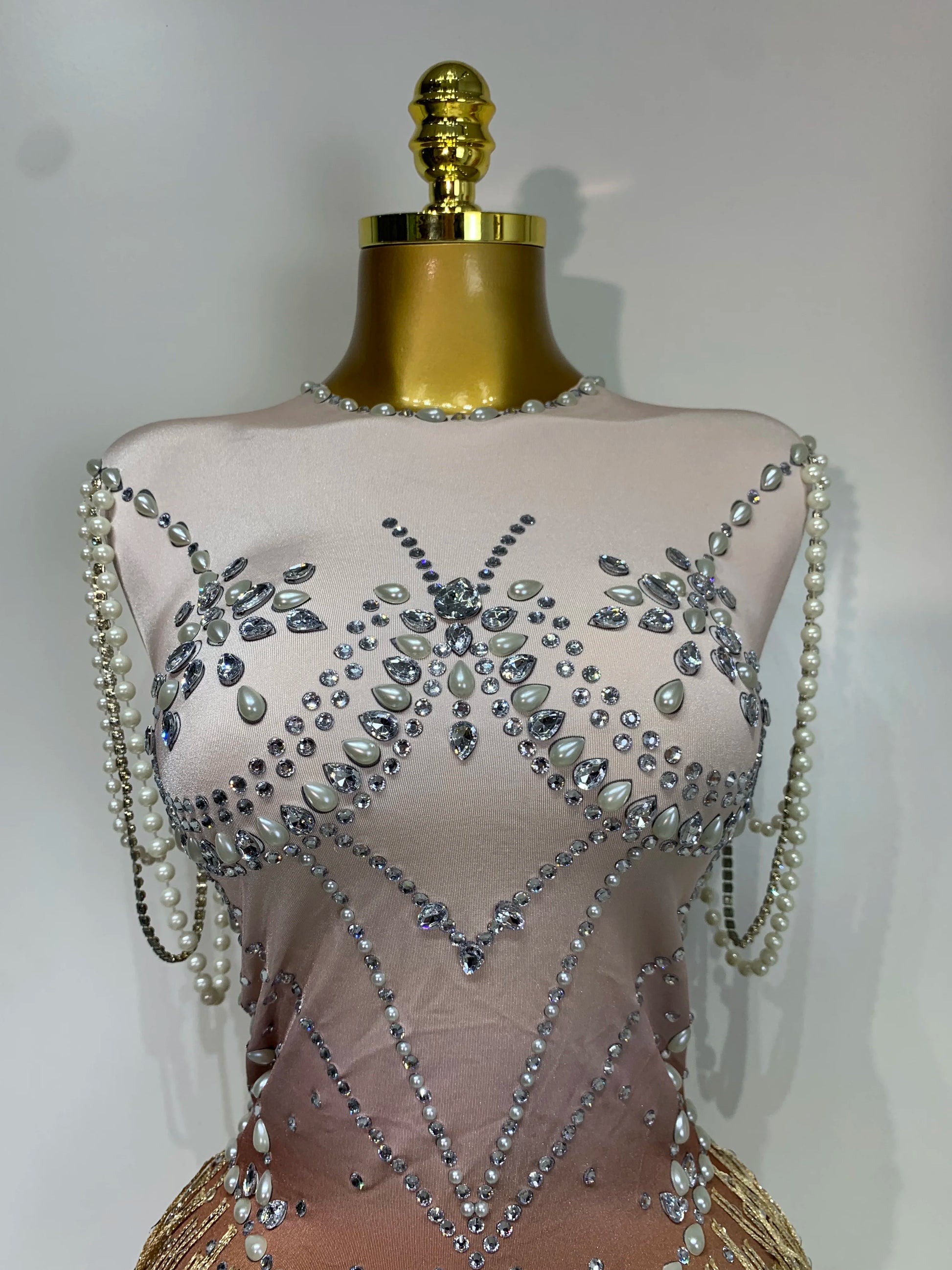 Women Sexy Stage Performance Fringe Leotard Shiny Crystal Sleeveless Tight Bodysuit Evening Party Nightclub Drag Queen Costume
