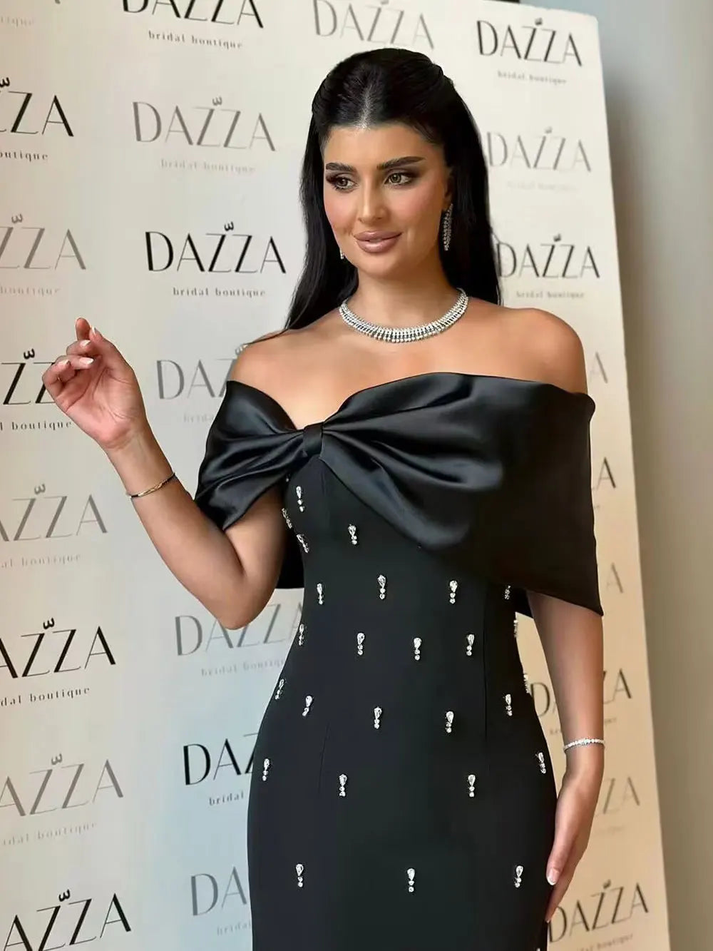 2025 Elegant Women's Light Luxury Hot Diamond Patchwork Bandage Dress O-Neck Sleeveless Bodycon Long Dress Evening Party Vestido black