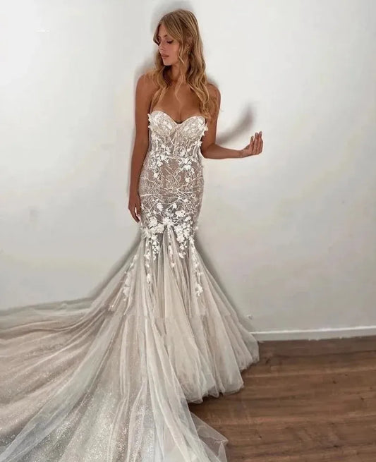Boho Wedding Dresses Crystal Sweetheart Sleeveless Mermaid Lace Appliques Wedding Gown Sweetheart Bridal Gown White