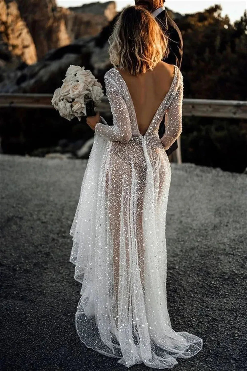 White Glitter Prom Dresses V-neck A-line Wedding Dress Elegant Long Sleeves Floor-Length Backless Vestidos De Fiesta