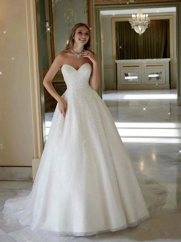 Romantic Wedding Dresses Modern Sweetheart Bridal Dress Sleeveless Backless Robes Tulle Beading Ball Gown Vestidos De Novia Beige