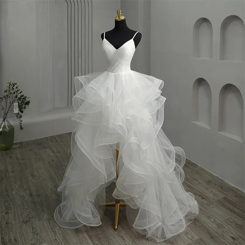 Short Front Long Back Gothic White Wedding Dresses Spaghetti Straps Deep V Neck High-low Bridal Gowns Vestido Custom Color