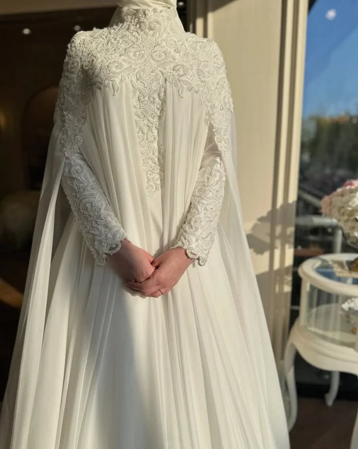 Chiffon Muslim Caftan Wedding Dresses with Cape Long Sleeve High Neck Applique Lace Customsized Bridal Gown Garment Turkey Ivory