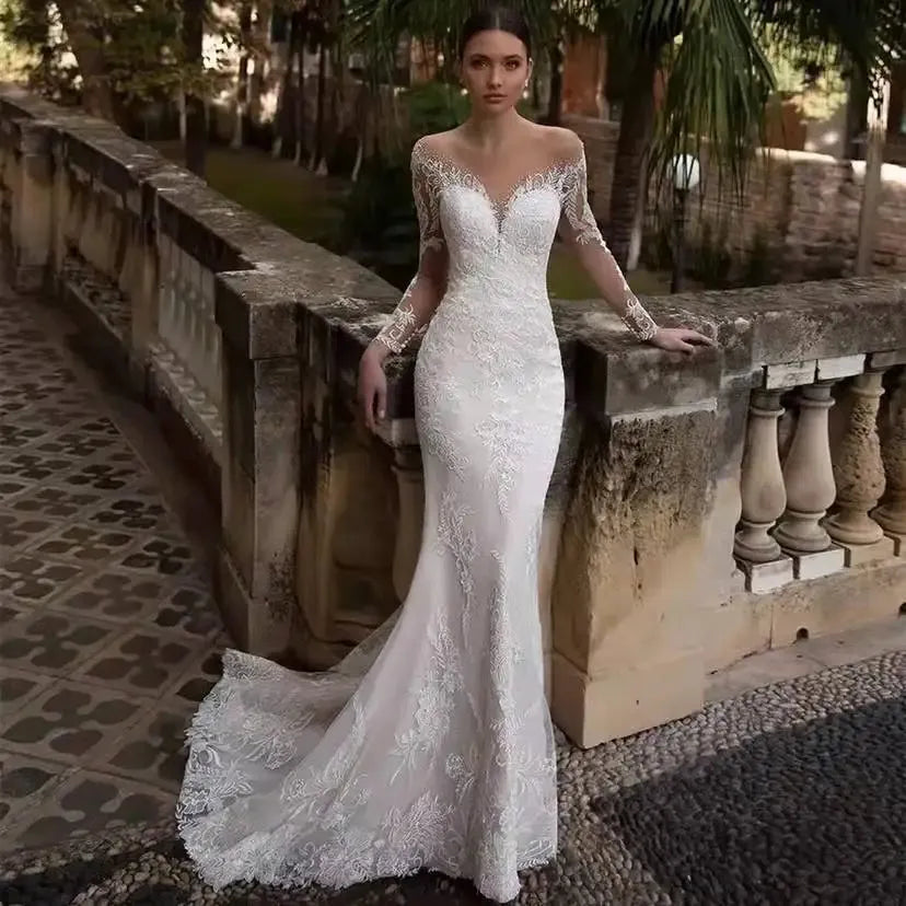 Long Sleeve Mermaid Wedding Dress Sexy Deep V-neck Lace Applique Brida