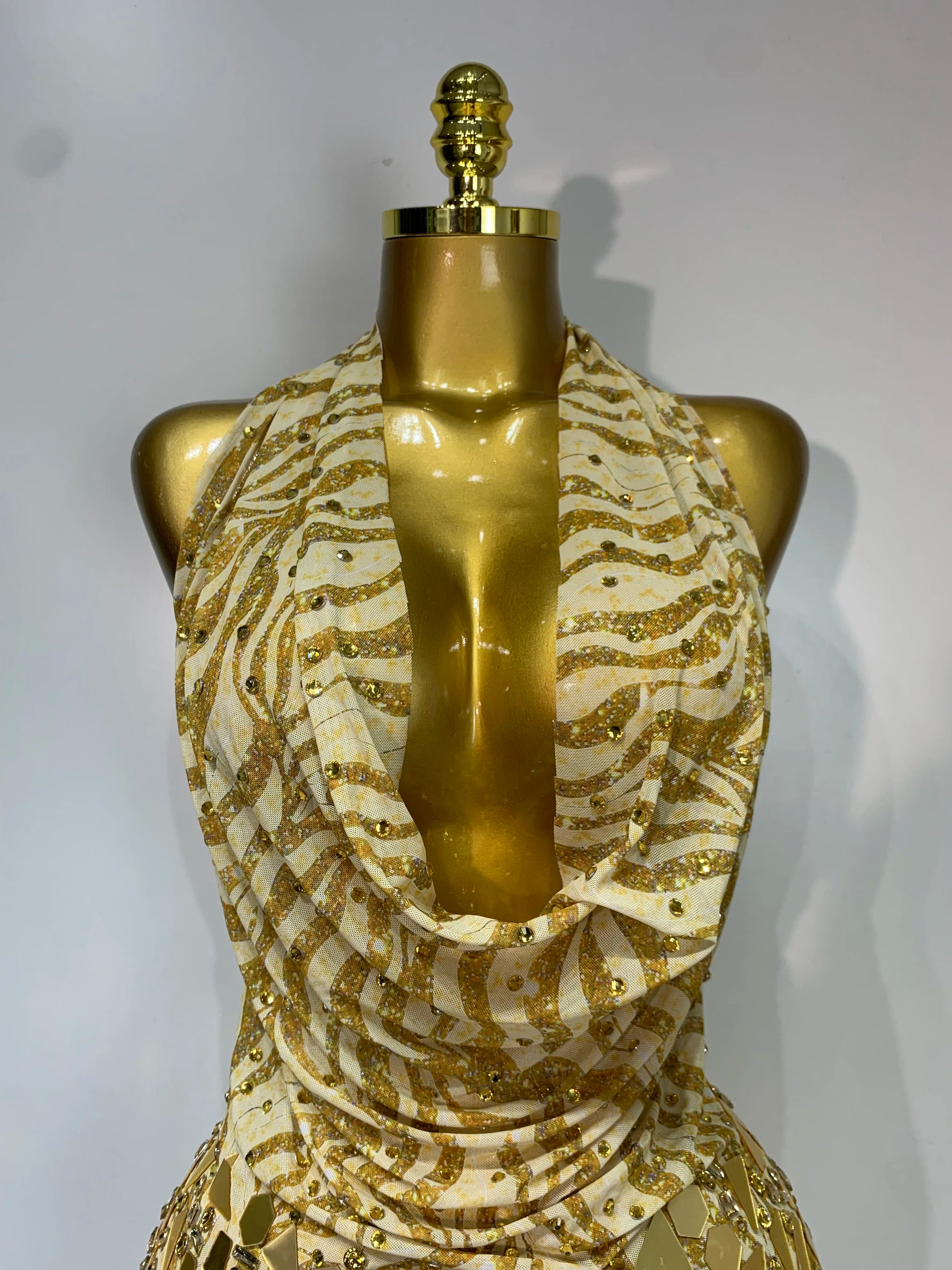 Women Sexy Backless Deep V Neck Mini Gold Dress Celebrity Elegant Evening Prom Dresses Birthday Photo Shoot Nightclub Costume
