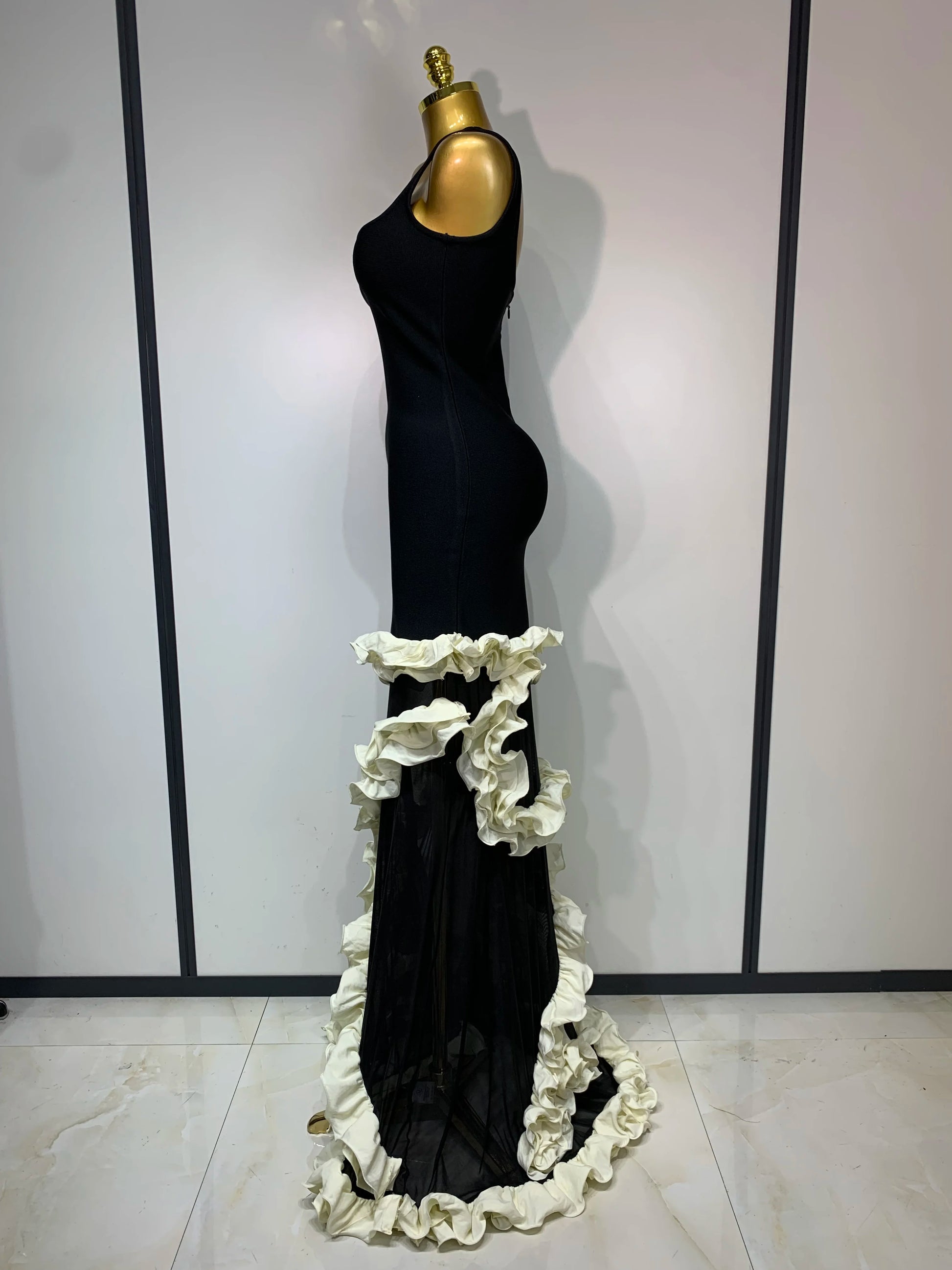 Women Black Sleeveless Ruffles Patchwork Maxi Bandage Dress 2025 Celebrity Elegant Evening Party Gowns Fashion Show Outfit