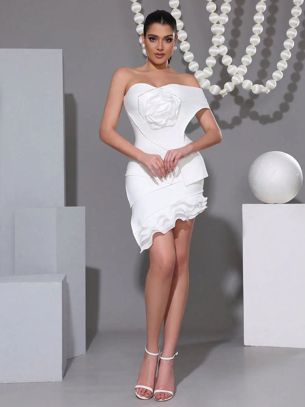 2025 Summer New Women's Black Strapless Diamond 3D Flower Mini Sexy Boutique Celebrity Cocktail Party Bandage Dress