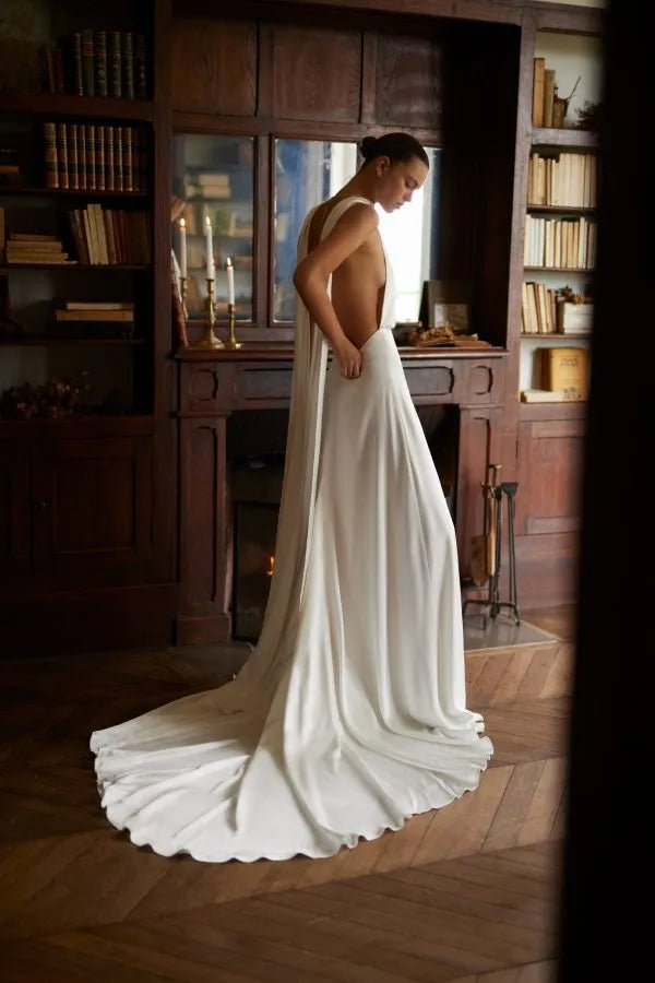 Romantic Simple Wedding Dresses With Shawl Elegant Beach Satin Bride Dress Simple Pregnant Women Bridal Gown