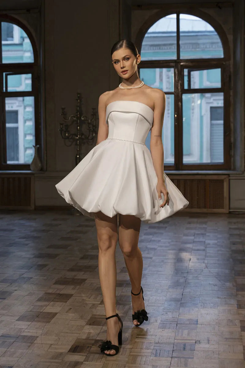 Elegant Short Wedding Dress Off The Shoulder 3D Flowers Open Back Strapless Pleat Bridal Gown Above Knee Vestidos De Noiva Ivory