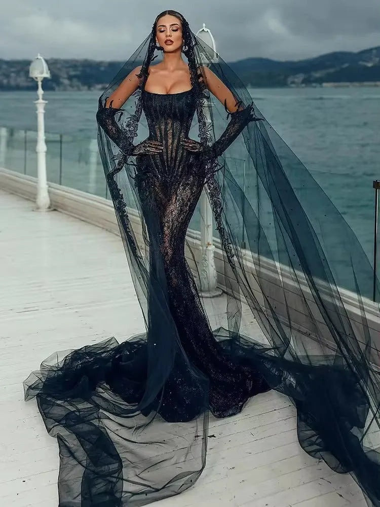 Noble Mermaid Evening Dress Strapless Half Sleeves Lace Appliques Fitthed Bones Women Party Formal Dress Occasion Gown