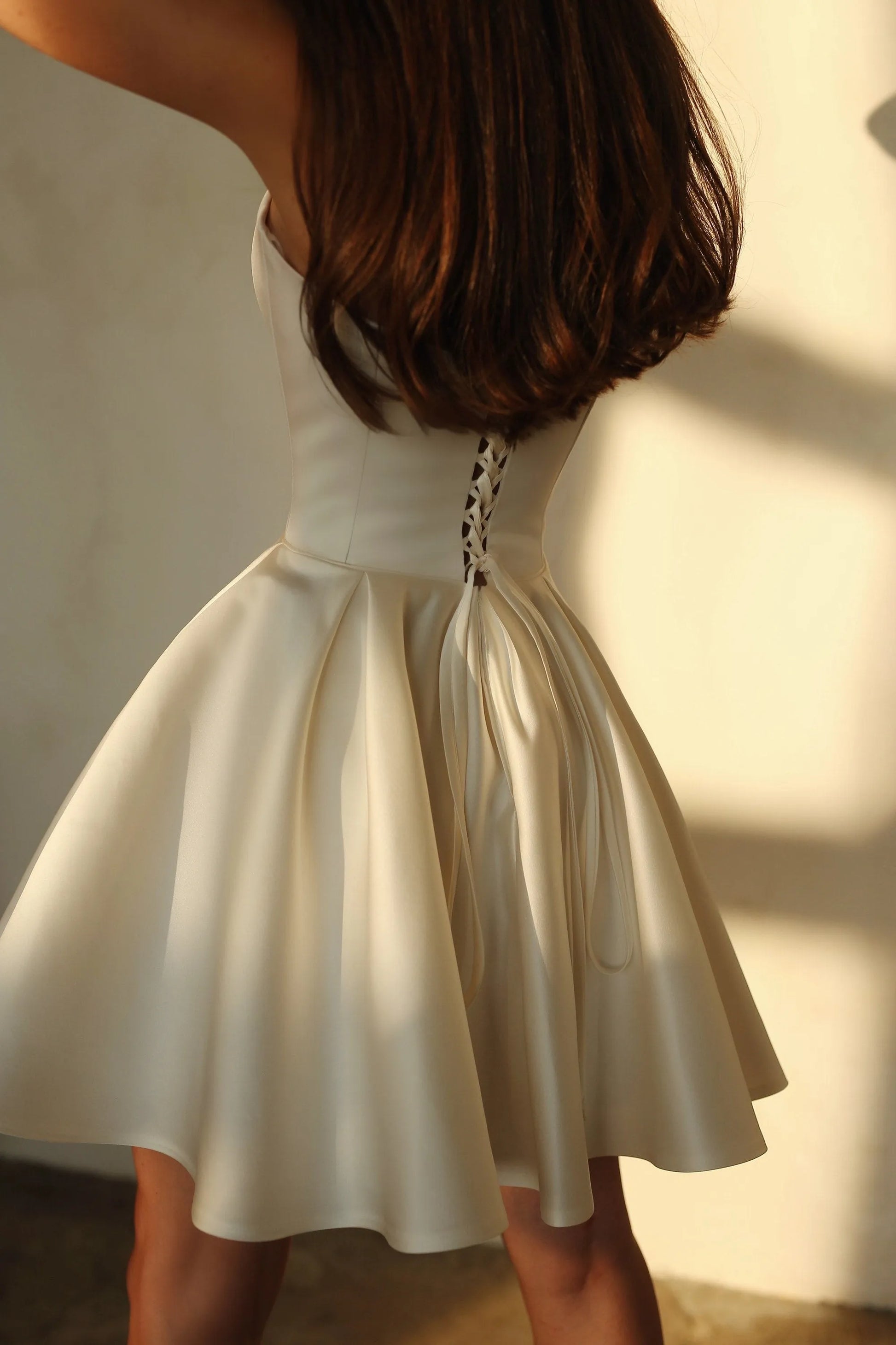 Simple Short Strapless Wedding Dress For Women Soft Satin Sleeveless Pleat Bridal Gowns Ruffle A-Line Vestido de Novia