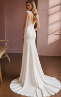 Elegant A-Line White Wedding Dress with a Bateau Neckline for a Graceful Look