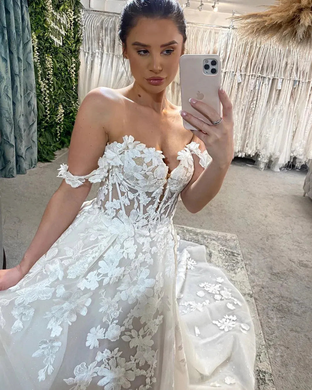 Ivory Lace Wedding Dresses Off The Shoulder Corset Bride Dress Elegant A Line Side Split Bride Wedding Gowns