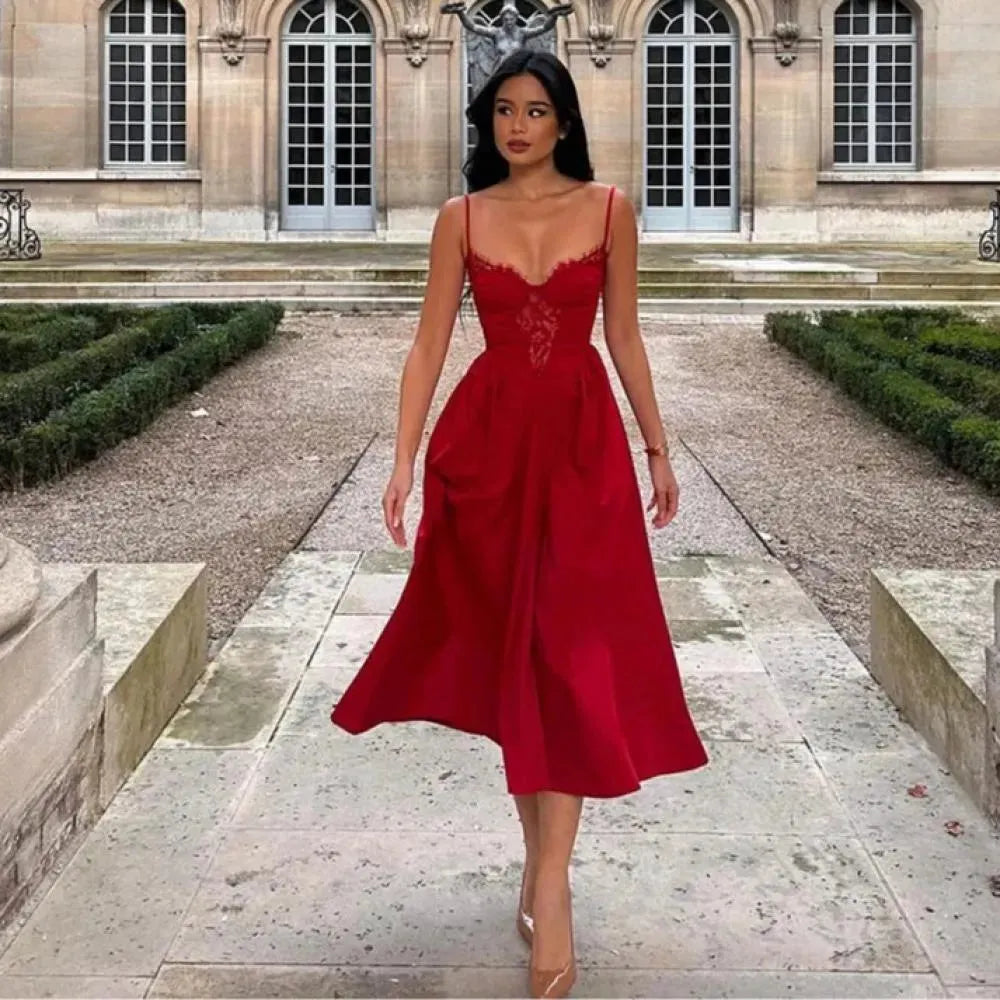 Vestido de fiesta de moda rojo de corte A con escote en forma de coraz