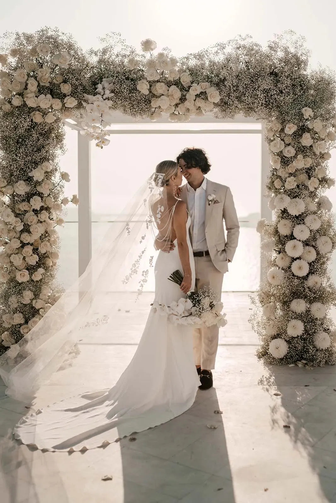 Spaghetti Straps Beading Simple Mermaid Wedding Dresses Backless Crepe Bridal Gowns Sweep Train vestido de novia