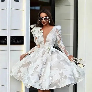 Vintage Ivory A Line Lace Short Wedding Dresses Long Sleeves V Neck 3D Flowers Knee Length Bridal Gowns Women Formal Party