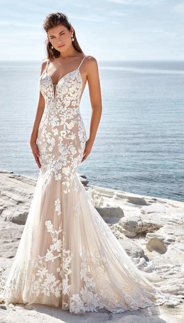 Beach Mermaid Wedding Dress For Women Spaghetti Straps Appliques Lace Sweep Train Backless Bridal Gowns Custom Made Ivory