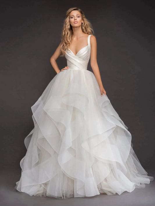 A-Line Princess Wedding Dresses Sleeveless Sweetheart Boho Bride Dress With Puffy Tiered Tulle Ruffles Bridal Gowns Custom