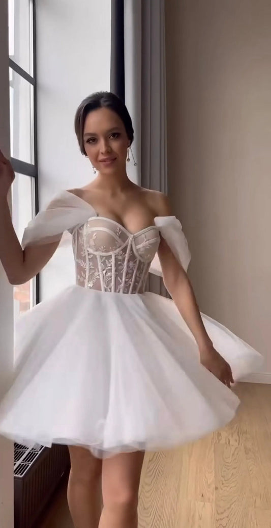 Simple Short Bride Wedding Dresses Appliques Lace Sweetheart Corset Back Formal Party Dress A Line Princess Bridal Gowns