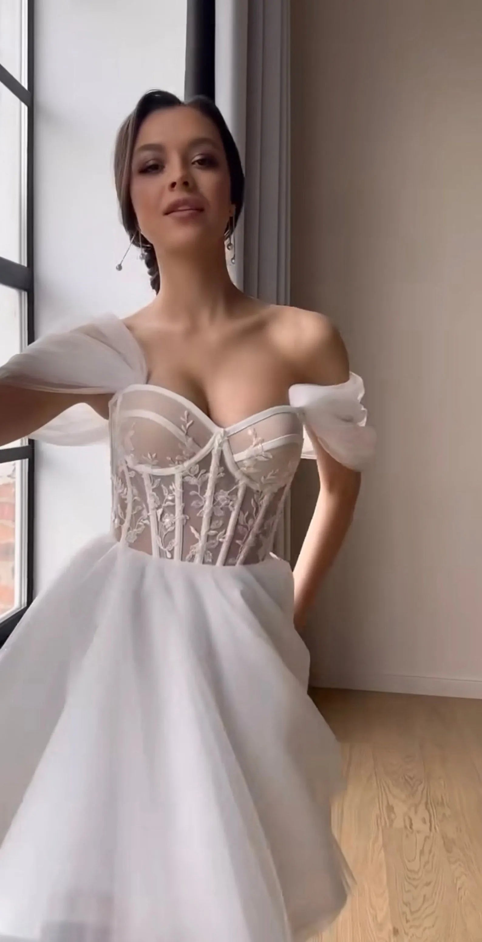 Simple Short Bride Wedding Dresses Appliques Lace Sweetheart Corset Back Formal Party Dress A Line Princess Bridal Gowns