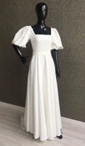 Elegant A-Line Wedding Dress Square Collar Short Puff Sleeve Open Back Bow Pearls Bridal Gown Floor-Length Vestido De Noiva White